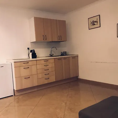 43 Appartamento Ampio E Comodo Nel Centro Di Roma-2